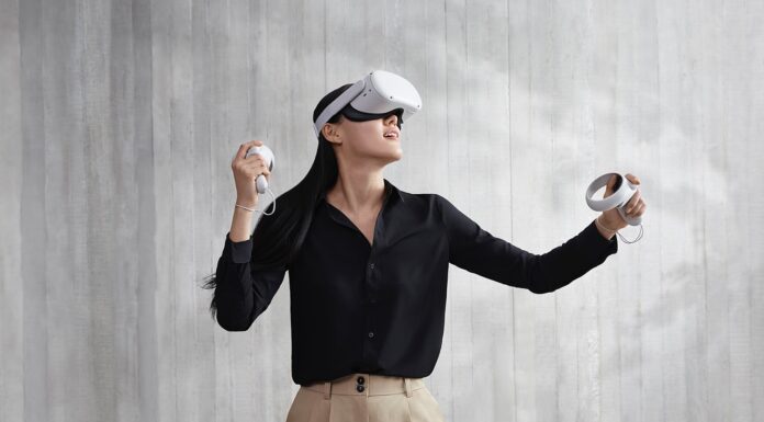 Oculus Quest 2 Standalone VR Headset