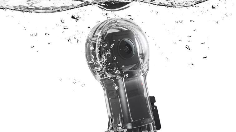 best waterproof camera Insta360 One R