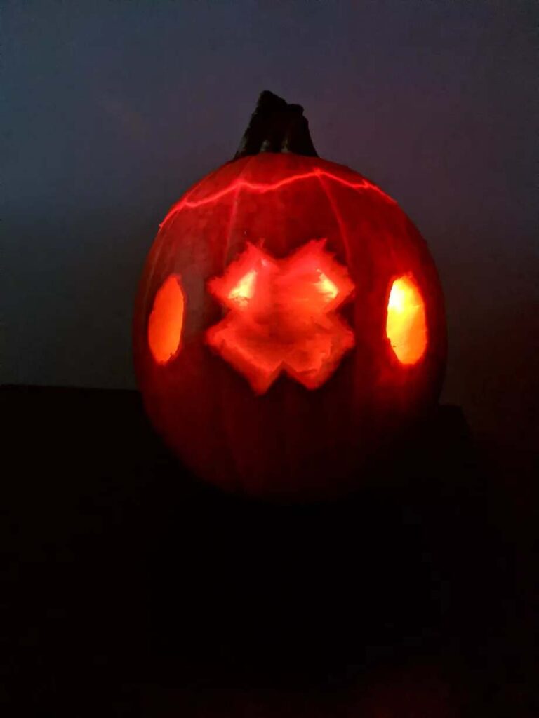 Polygon pumpkin carving halloween ghosts dailytechnic.com