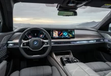 The BMW i7 2023