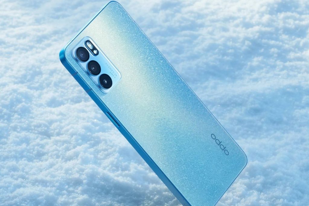 The OPPO Reno6 5G,
