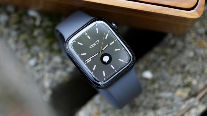 Apple the Titanium Watch Edition